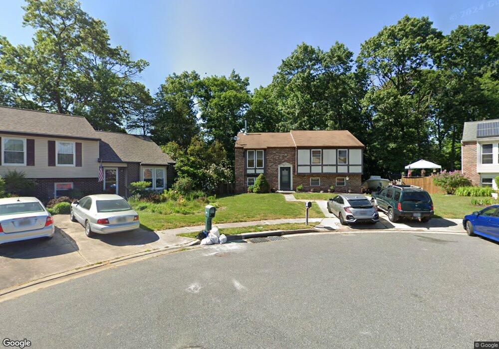 12 Beefwood Ct, Essex, MD 21221 - photo 1