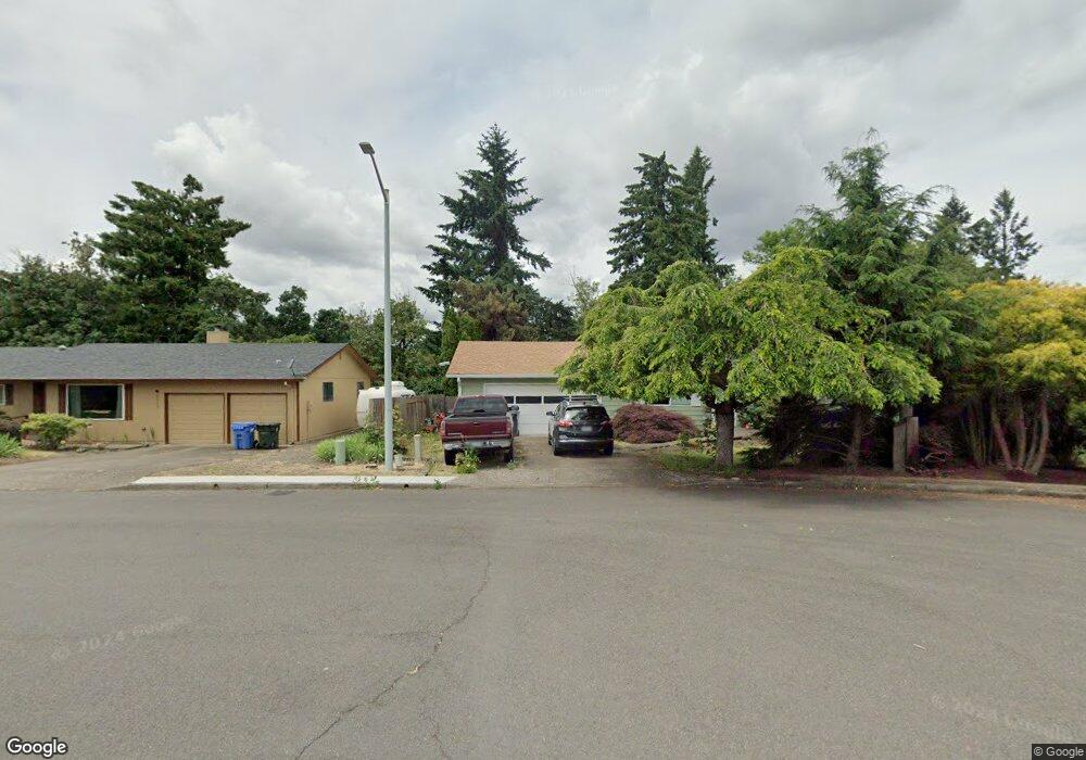 2093 Allan Ave, Hubbard, OR 97032 - photo 1