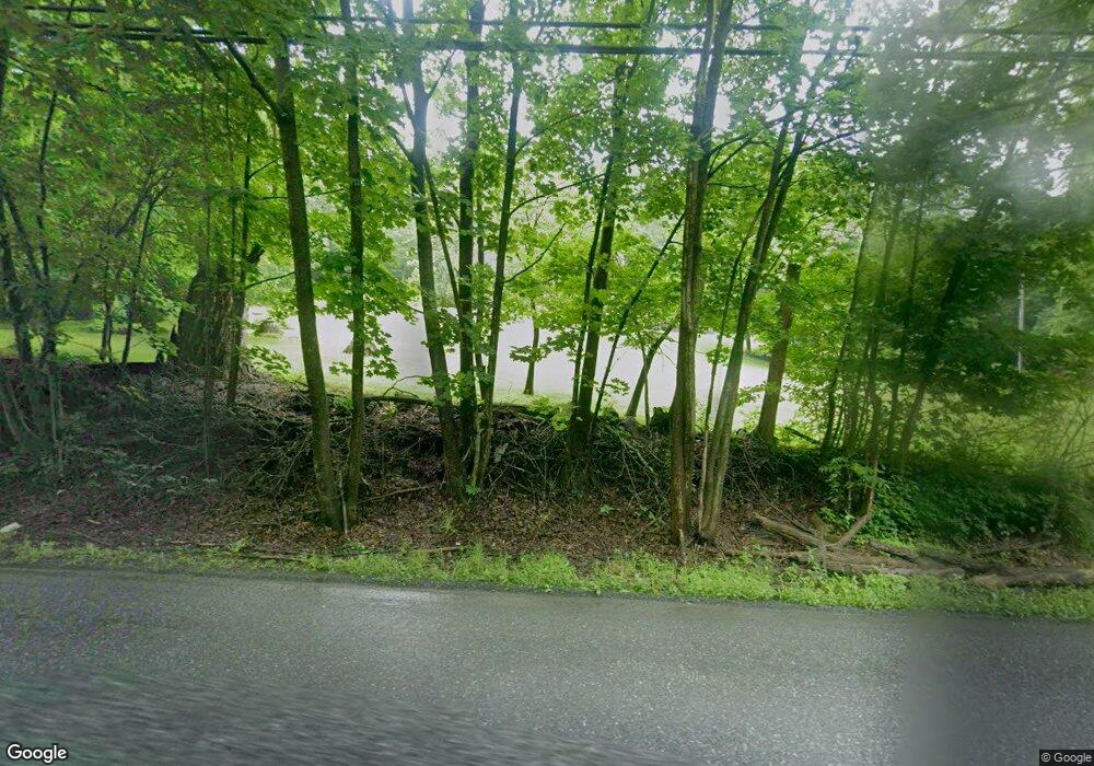 3060 Main St, Slatington, PA 18080 - photo 1