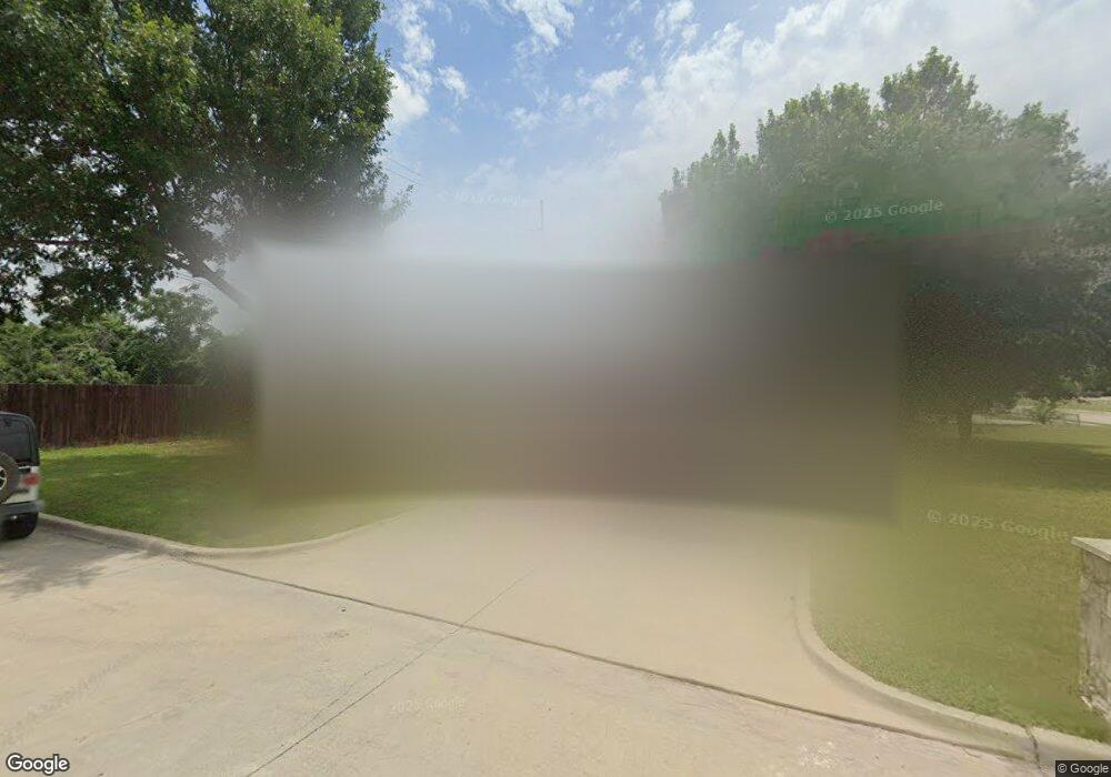 704 E Ellen Ave, Hurst, TX 76053 - photo 1