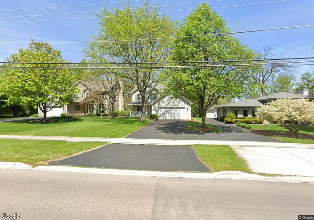 1213 Manchester Rd, Wheaton, IL 60187 - photo 1