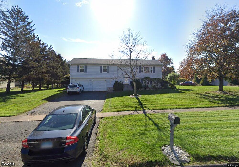 82 Milo Peck Ln, Windsor, CT 06095 - photo 1