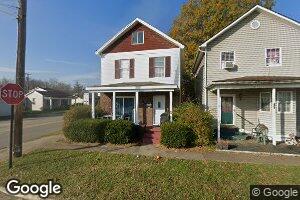 290 E 3rd St E, Ceredo, WV 25507
