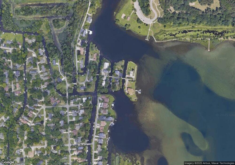 4525 Prospect St, West Bloomfield, MI 48324 - photo 1