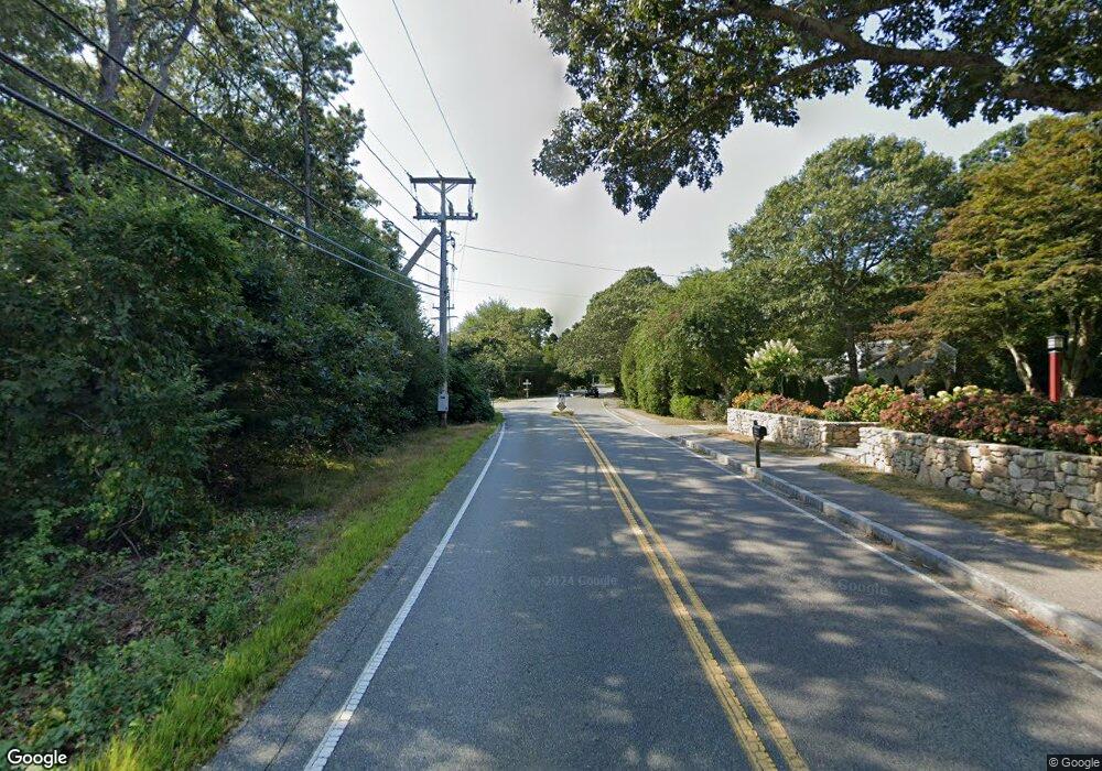 1533 Hyannis-Barnstable Rd, Barnstable, MA 02630 - photo 1