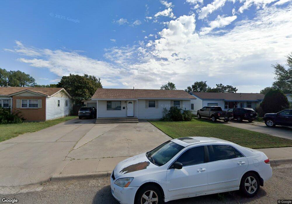 218 Plum Ave, Dumas, TX 79029 - photo 1