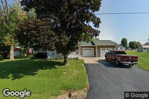 707 E Wells St, Perry, MO 63462