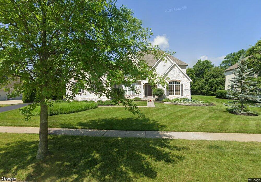 9892 Macdonald Dr, Dublin, OH 43017 - photo 1