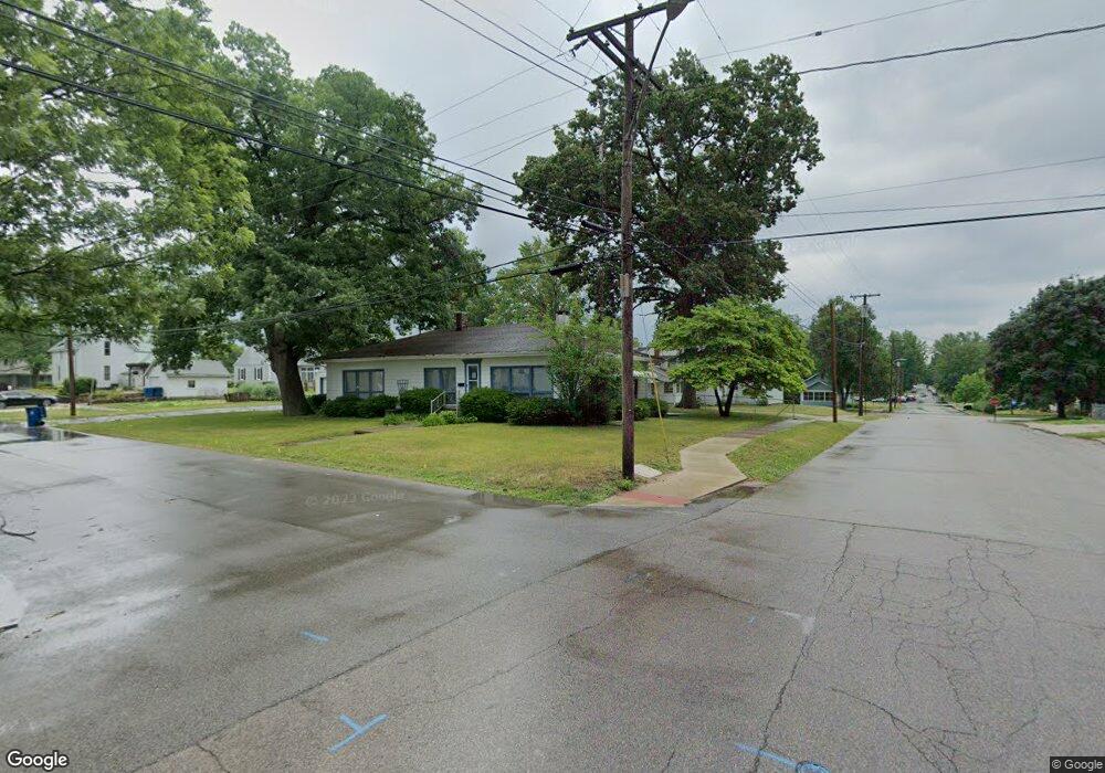 215 W Cass St, Culver, IN 46511 - photo 1