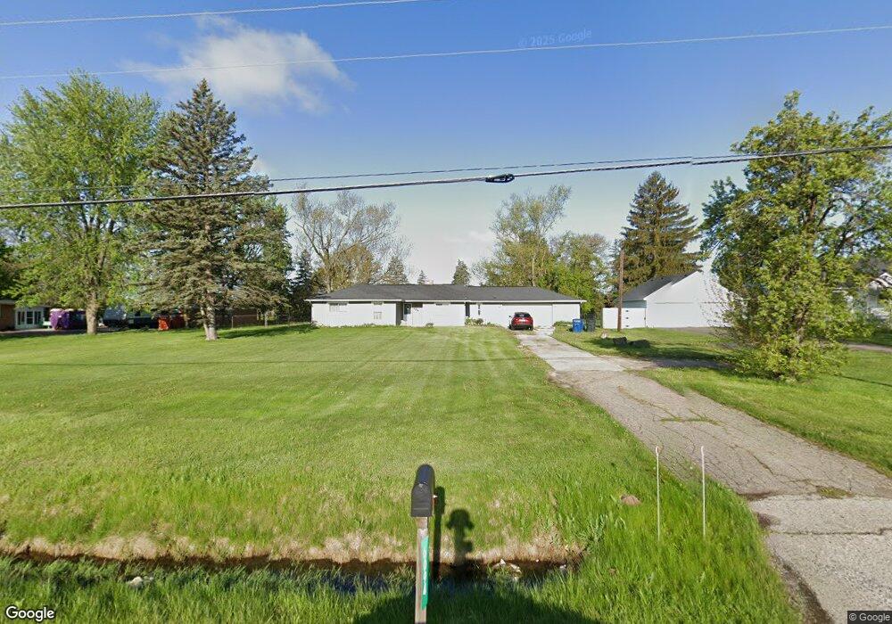 6094 Torrey Rd unit Bldg-Unit, Flint, MI 48507 - photo 1