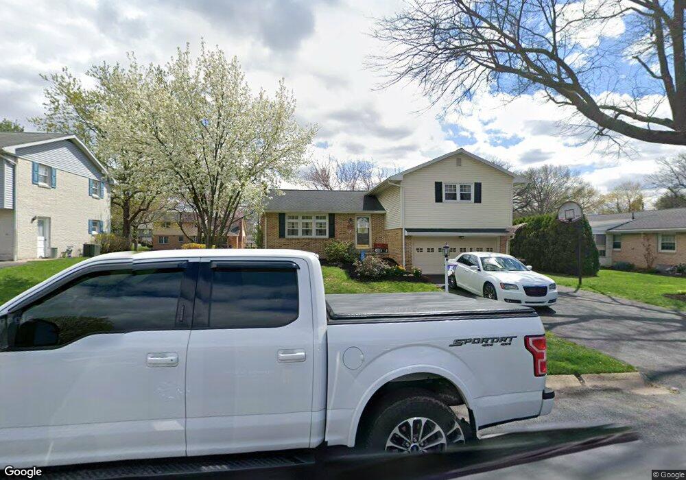 636 Beach St, Reading, PA 19605 - photo 1