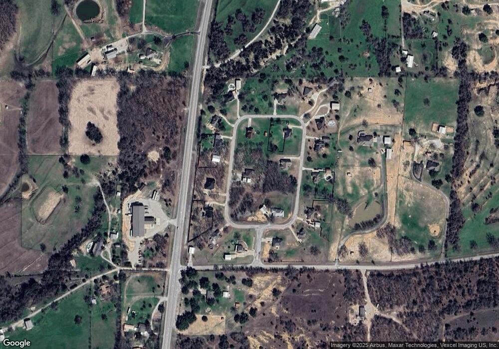 147 Hedges Cir, Weatherford, TX 76085 - photo 1