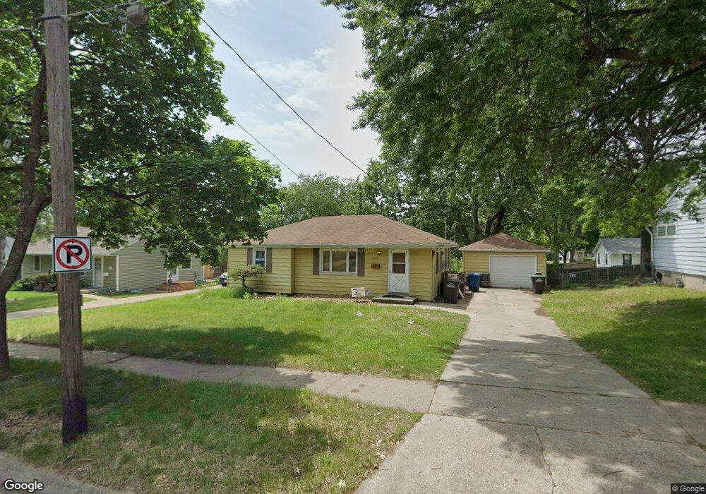 4110 E 7th St, Des Moines, IA 50313 - photo 1