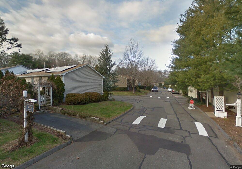 2 Oakview Ln, Westport, CT 06880 - photo 1