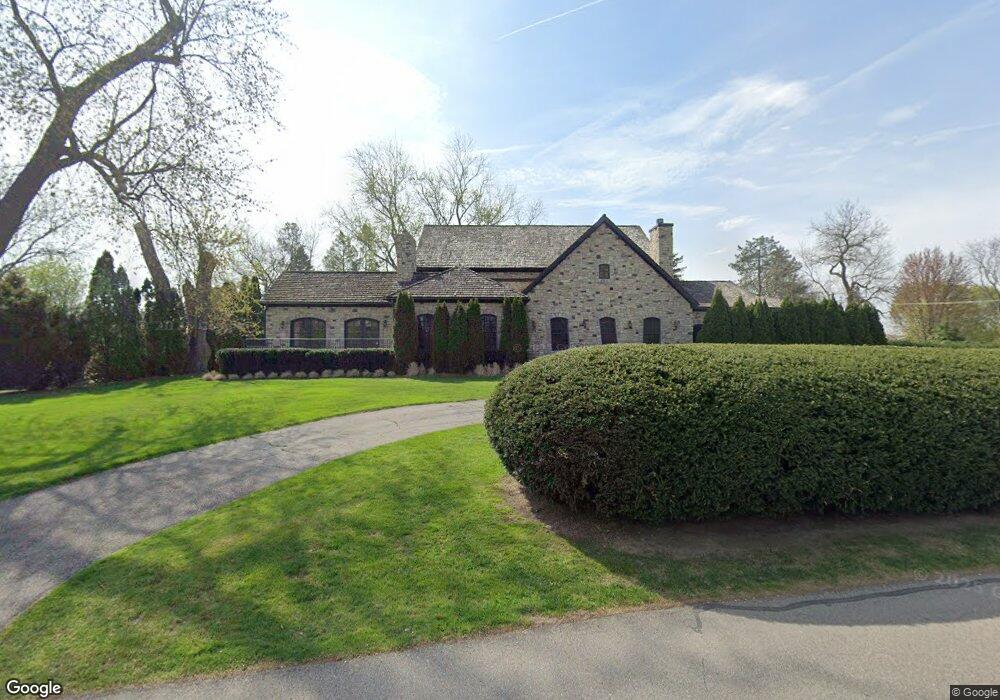 240 Chesterfield Rd, Bloomfield Hills, MI 48304 - photo 1