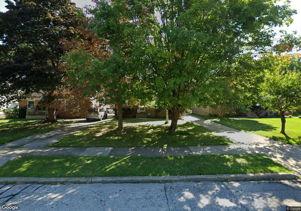 24425 Effingham Blvd, Euclid, OH 44117 - photo 1