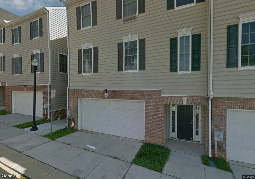 121 Mcmullen Cir, Wilmington, DE 19802 - photo 1