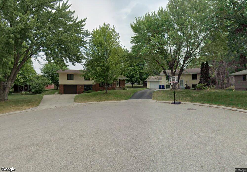 483 10th St N, Sauk Rapids, MN 56379 - photo 1