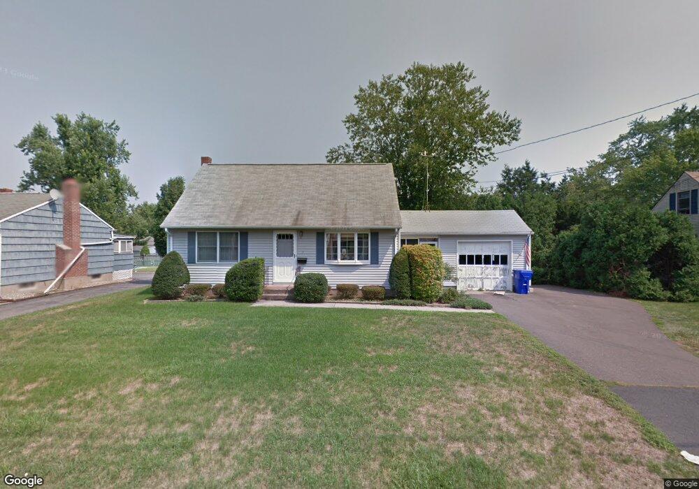 7 Locke Dr, Enfield, CT 06082 - photo 1