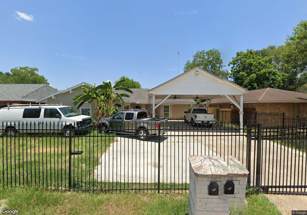 2214 Bunzel St, Houston, TX 77088 - photo 1