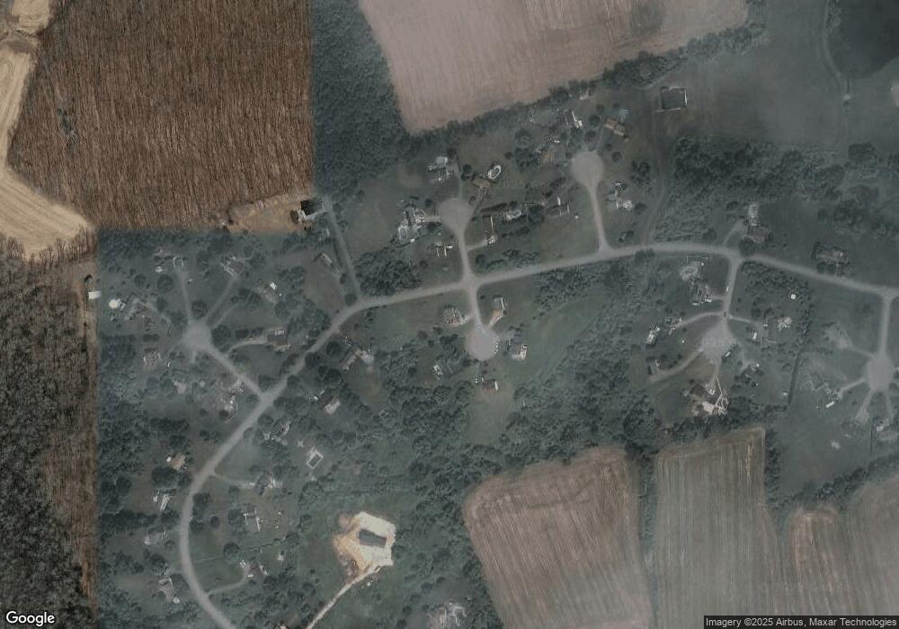 2 Ruth Cir, Pomfret Center, CT 06259 - photo 1