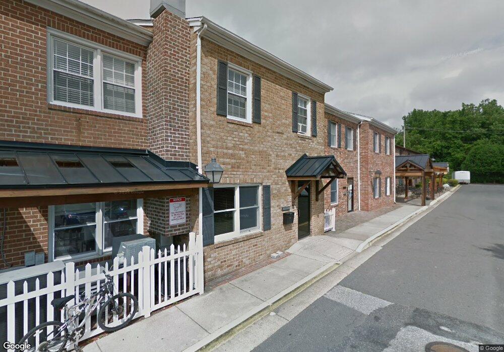 135 W Dares Beach Rd unit 207, Prince Frederick, MD 20678 - photo 1