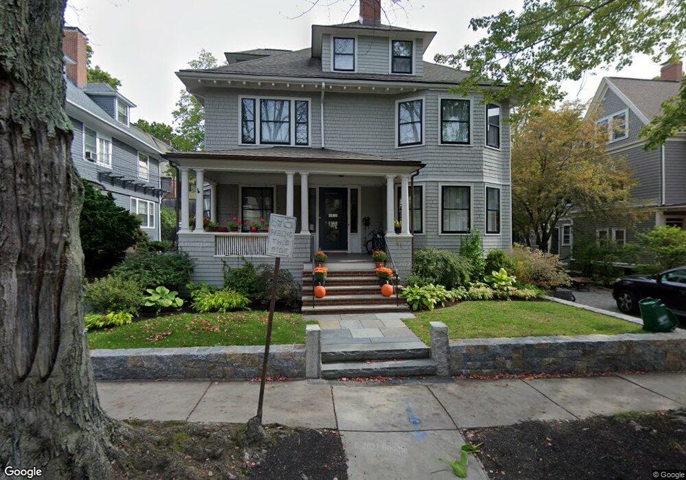 41 Kilsyth Rd unit 1, Brookline, MA 02445 - photo 1