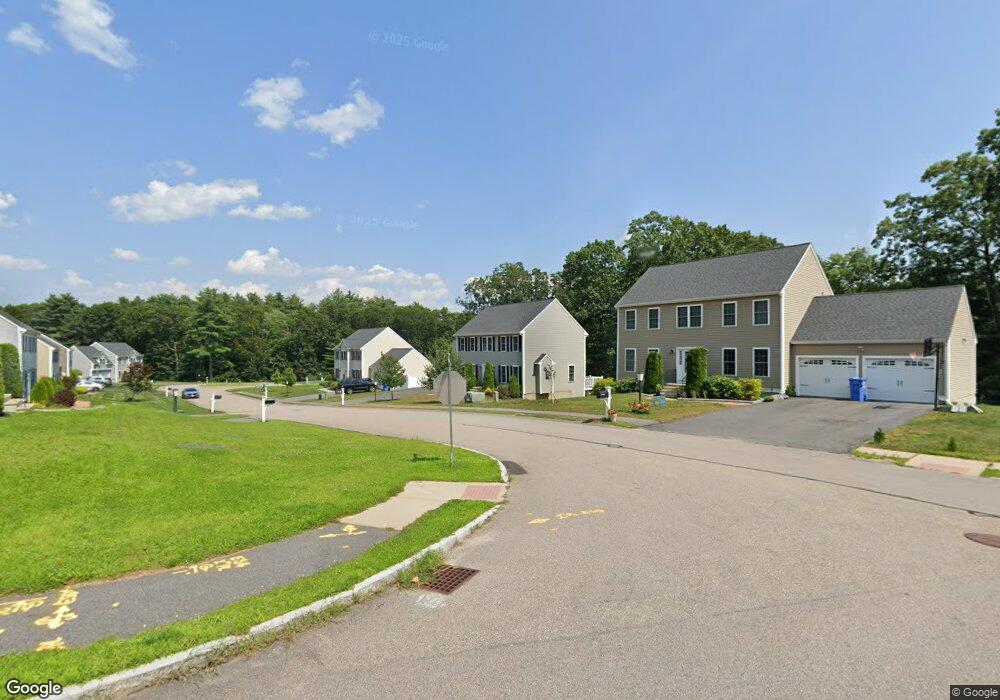 19 Brackett Ln, Stoughton, MA 02072 - photo 1