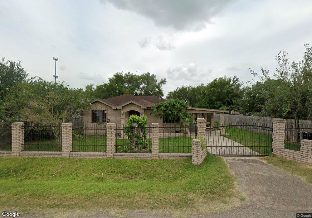 211 N Beto Garcia Dr, Weslaco, TX 78596 - photo 1