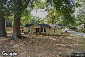 765 Reverend D L Edwards Dr, Decatur, GA 30033