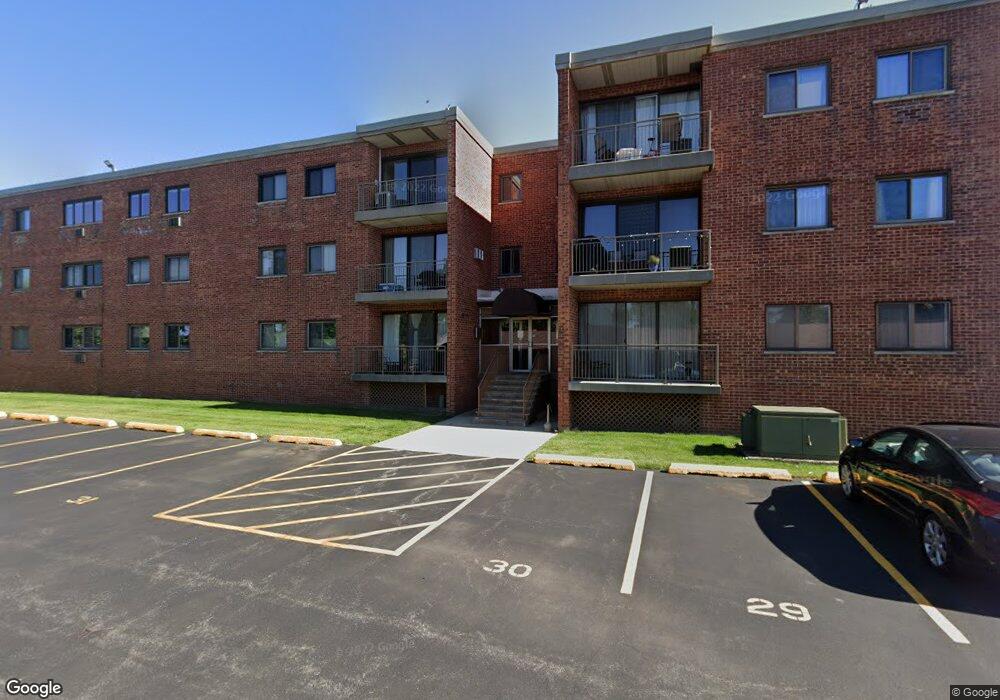 197 W Armitage Ave unit 208, Elmhurst, IL 60126 - photo 1