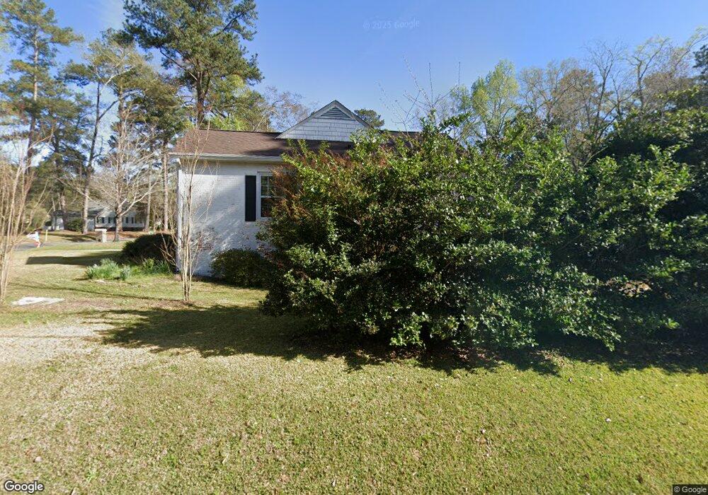 415 Vista Cir, Macon, GA 31204 - photo 1