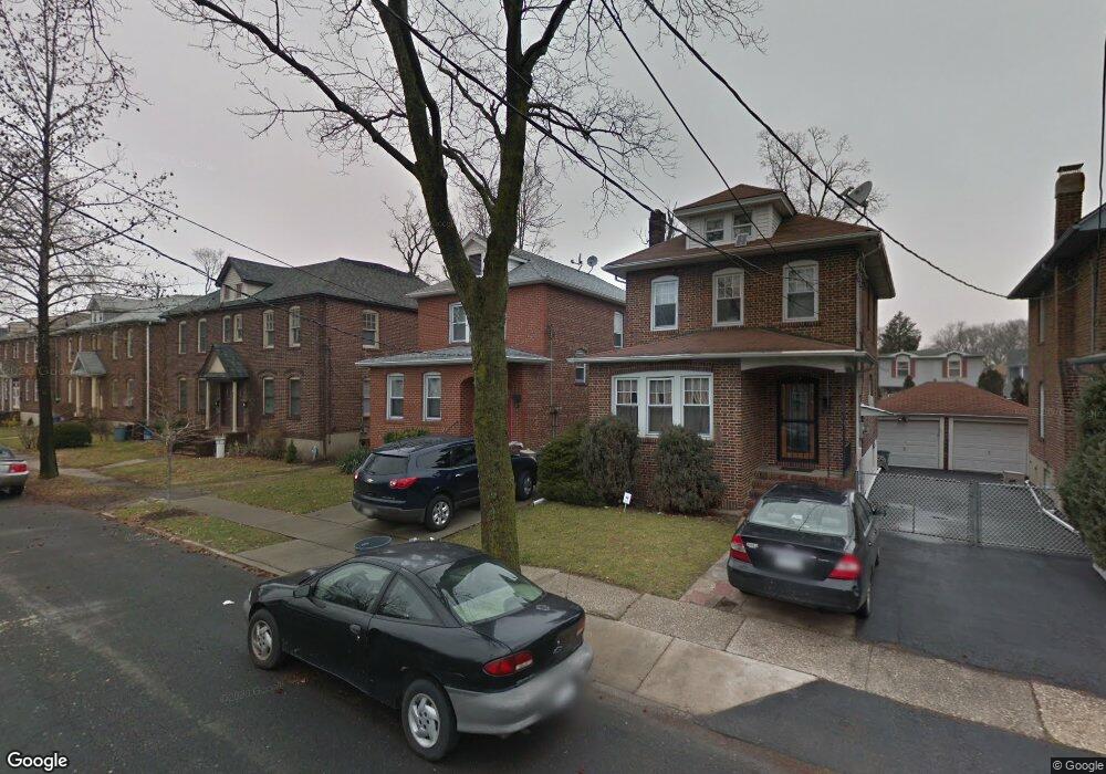 181 Bement Ct, Staten Island, NY 10310 - photo 1