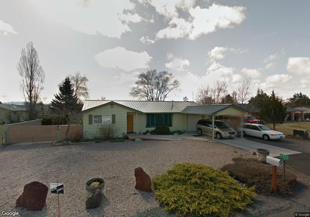 2912 SW Meadow Ln, Redmond, OR 97756 - photo 1