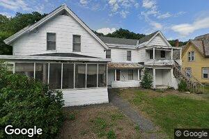 27 Center St, North Walpole, NH 03609
