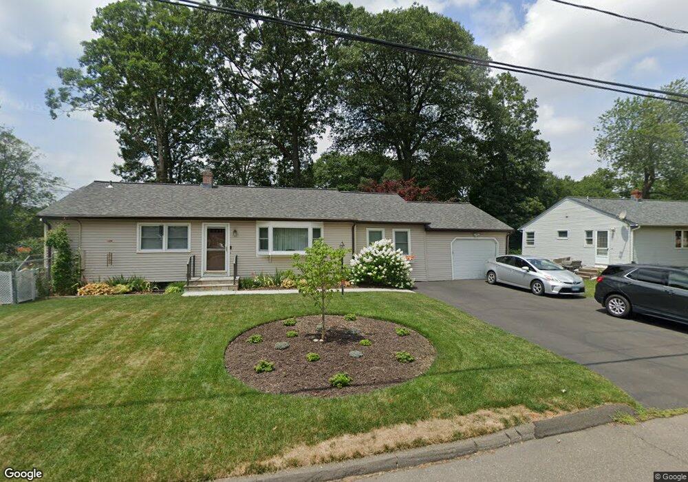 17 Doris St, Wallingford, CT 06492 - photo 1