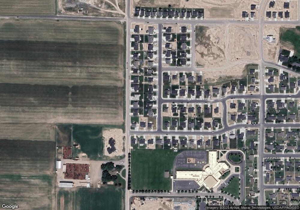 335 N 770 W, Smithfield, UT 84335 - photo 1