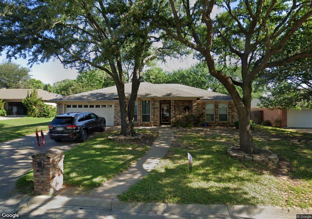 8533 Neil Ct, North Richland Hills, TX 76182 - photo 1