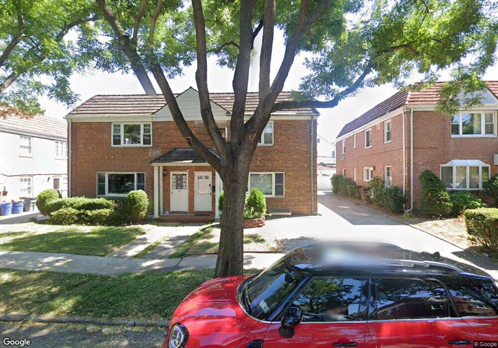 76-13 170th St unit 2/F, Flushing, NY 11366 - photo 1