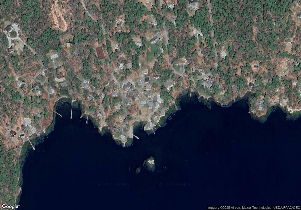 16 Roberts Cir, Boothbay Harbor, ME 04538 - photo 1