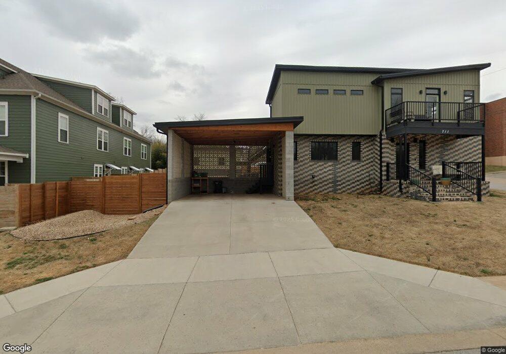 705 S Washington Ave, Fayetteville, AR 72701 - photo 1