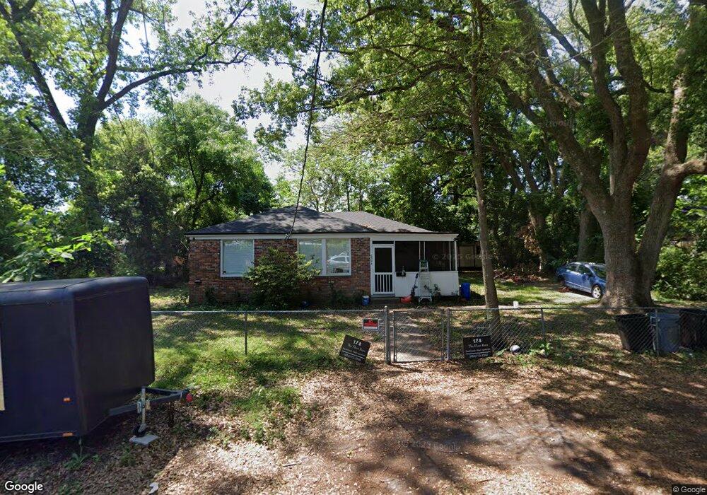 6324 Fabian Dr, Jacksonville, FL 32210 - photo 1