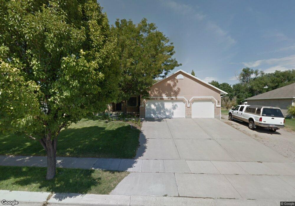 3540 Jameson Ave, Riverton, UT 84065 - photo 1