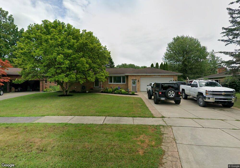 759 Niagara Pkwy, North Tonawanda, NY 14120 - photo 1