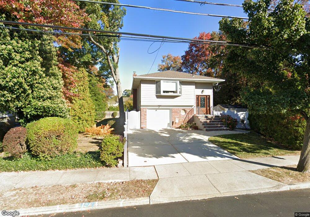 2527 Wilson Ave, Bellmore, NY 11710 - photo 1