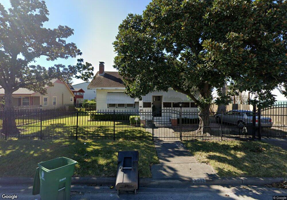 3912 Dover St, Houston, TX 77087 - photo 1