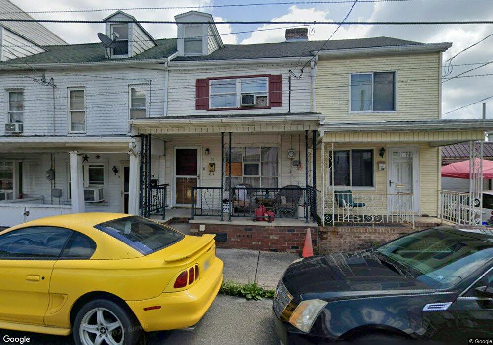 117 N 3rd St, Saint Clair, PA 17970 - photo 1