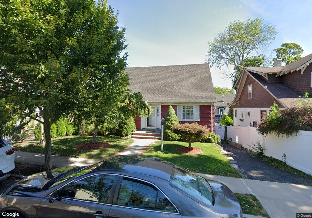 67 Bishop St, Staten Island, NY 10306 - photo 1