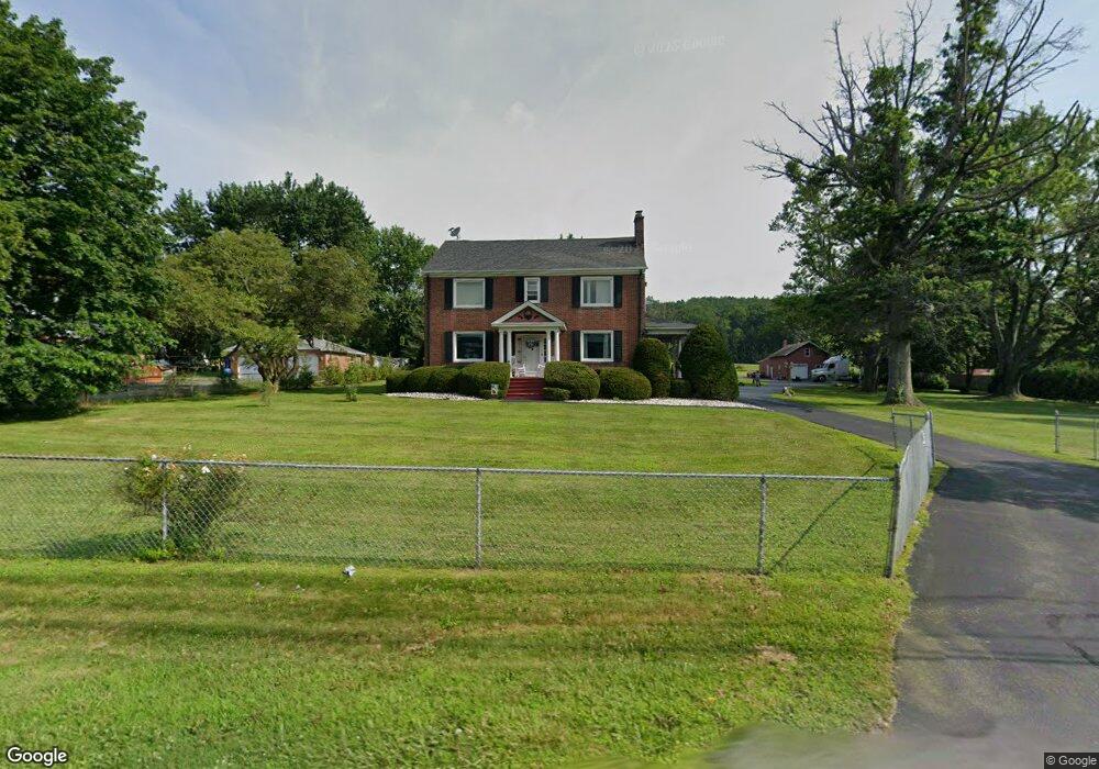 207 W Butler Dr, Drums, PA 18222 - photo 1