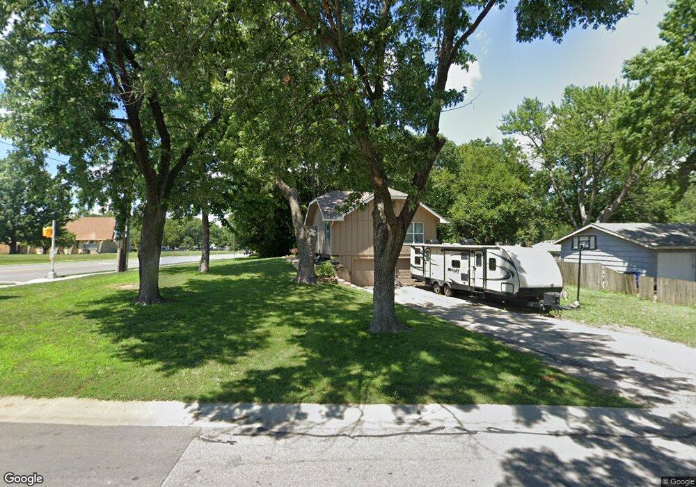 11006 W 74th St, Shawnee, KS 66203 - photo 1